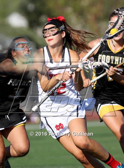 Thumbnail 3 in Foothill vs. Mater Dei (Orange County Championship Final) photogallery.