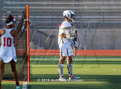 Thumbnail 2 in Foothill vs. Mater Dei (Orange County Championship Final) photogallery.
