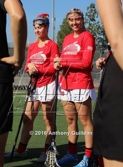 Thumbnail 3 in Foothill vs. Mater Dei (Orange County Championship Final) photogallery.
