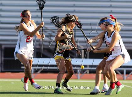 Thumbnail 2 in Foothill vs. Mater Dei (Orange County Championship Final) photogallery.
