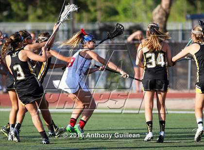 Thumbnail 1 in Foothill vs. Mater Dei (Orange County Championship Final) photogallery.