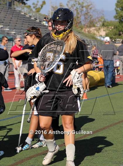 Thumbnail 3 in Foothill vs. Mater Dei (Orange County Championship Final) photogallery.
