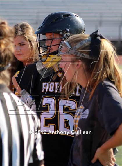 Thumbnail 3 in Foothill vs. Mater Dei (Orange County Championship Final) photogallery.