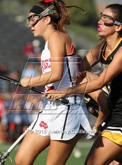 Thumbnail 2 in Foothill vs. Mater Dei (Orange County Championship Final) photogallery.