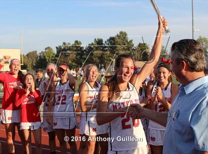 Thumbnail 2 in Foothill vs. Mater Dei (Orange County Championship Final) photogallery.
