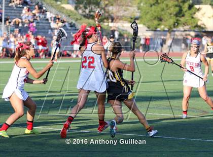 Thumbnail 3 in Foothill vs. Mater Dei (Orange County Championship Final) photogallery.
