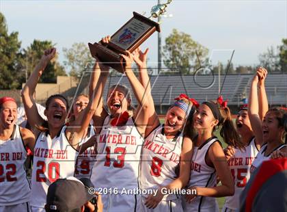 Thumbnail 2 in Foothill vs. Mater Dei (Orange County Championship Final) photogallery.