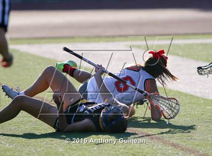 Thumbnail 1 in Foothill vs. Mater Dei (Orange County Championship Final) photogallery.