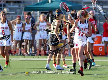 Thumbnail 2 in Foothill vs. Mater Dei (Orange County Championship Final) photogallery.