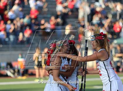Thumbnail 1 in Foothill vs. Mater Dei (Orange County Championship Final) photogallery.
