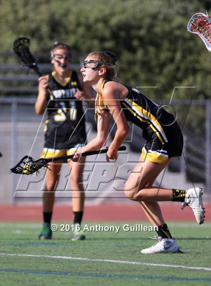 Thumbnail 1 in Foothill vs. Mater Dei (Orange County Championship Final) photogallery.