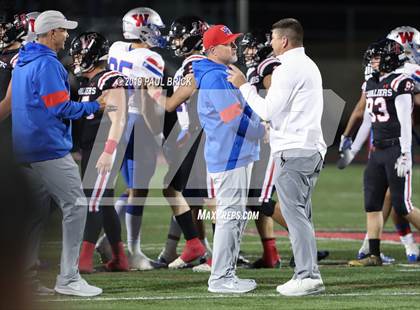 Thumbnail 3 in Lake Travis vs Westlake photogallery.