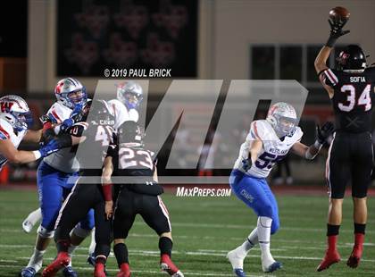 Thumbnail 3 in Lake Travis vs Westlake photogallery.