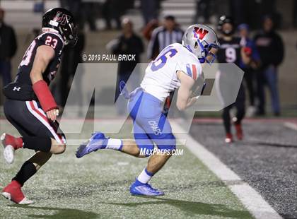 Thumbnail 3 in Lake Travis vs Westlake photogallery.