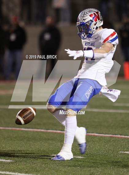 Thumbnail 2 in Lake Travis vs Westlake photogallery.