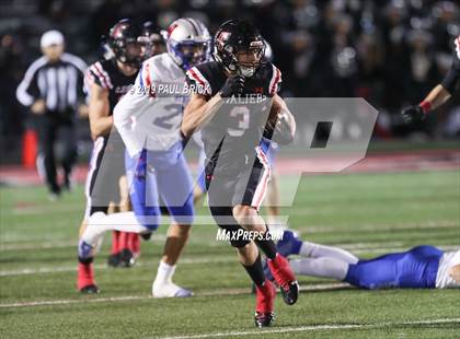 Thumbnail 3 in Lake Travis vs Westlake photogallery.