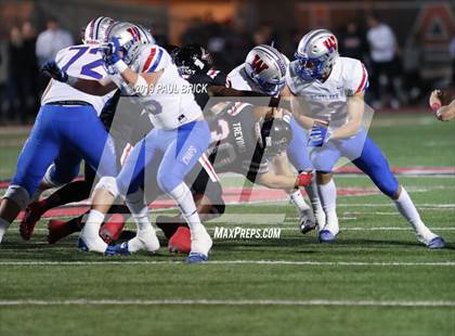 Thumbnail 2 in Lake Travis vs Westlake photogallery.