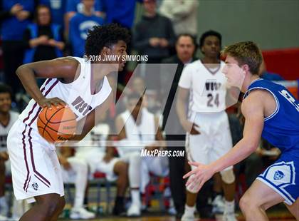 Thumbnail 2 in Belleville West vs. Quincy (IHSA 4A Sectional Semfinal) photogallery.