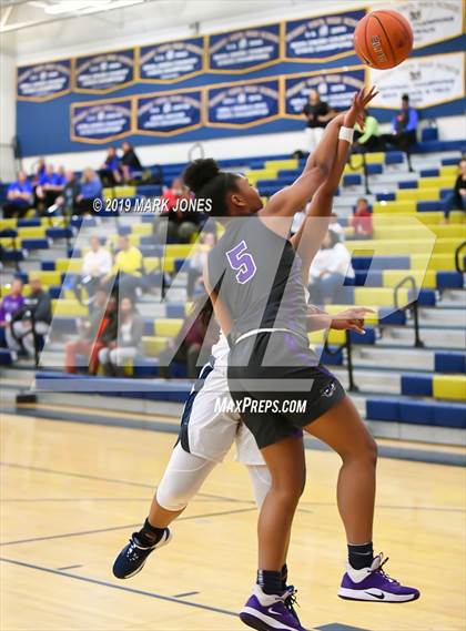 Thumbnail 3 in Riverdale Baptist vs. Millennium (Nike Tournament of Champions)  photogallery.