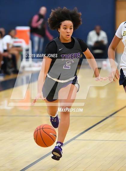 Thumbnail 2 in Riverdale Baptist vs. Millennium (Nike Tournament of Champions)  photogallery.