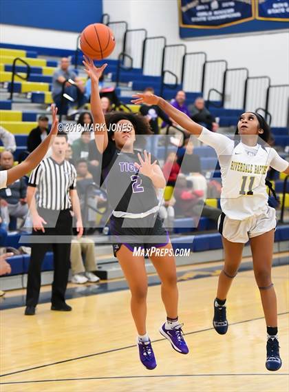 Thumbnail 3 in Riverdale Baptist vs. Millennium (Nike Tournament of Champions)  photogallery.