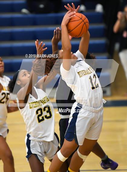 Thumbnail 1 in Riverdale Baptist vs. Millennium (Nike Tournament of Champions)  photogallery.