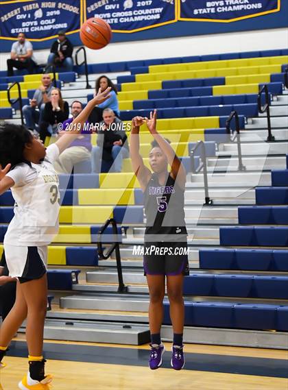 Thumbnail 3 in Riverdale Baptist vs. Millennium (Nike Tournament of Champions)  photogallery.