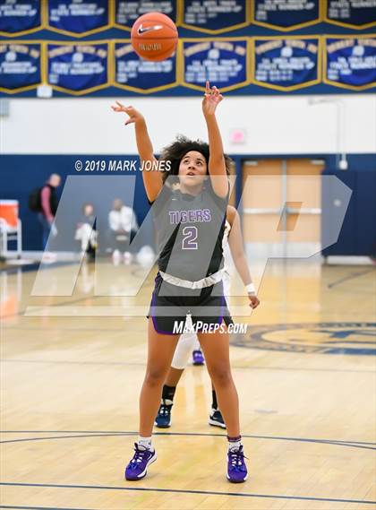 Thumbnail 1 in Riverdale Baptist vs. Millennium (Nike Tournament of Champions)  photogallery.