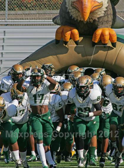 Thumbnail 1 in Bowie vs. DeSoto (UIL 5A Division 1 Regional Playoff) photogallery.