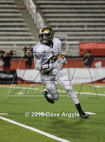 Thumbnail 2 in Logan vs. Snow Canyon (UHSAA 3AA Semifinal) photogallery.