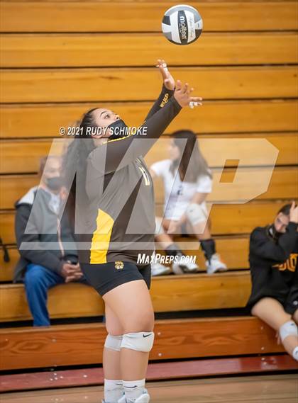 Thumbnail 2 in El Camino vs. Grossmont (Scripps Ranch Tournamen) photogallery.