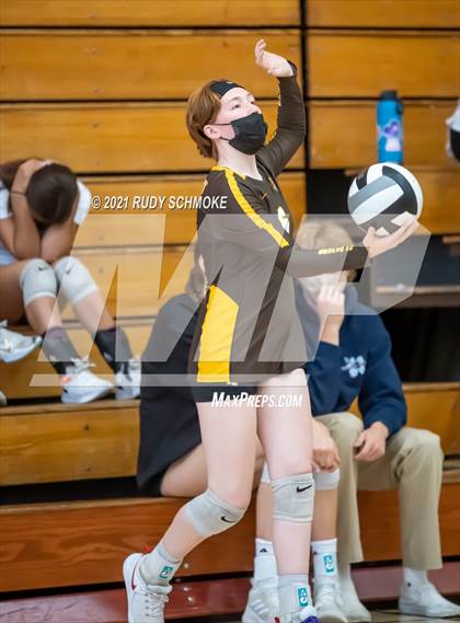 Thumbnail 2 in El Camino vs. Grossmont (Scripps Ranch Tournamen) photogallery.