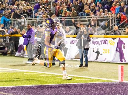 Thumbnail 2 in Canton Central Catholic @ Jackson photogallery.