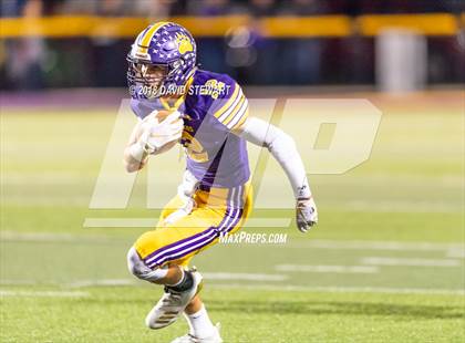 Thumbnail 2 in Canton Central Catholic @ Jackson photogallery.