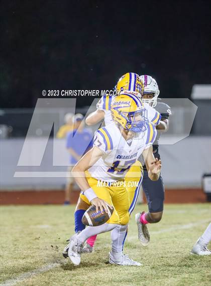 Thumbnail 1 in Charlotte @ Braden River photogallery.