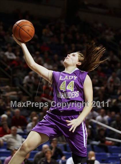 Thumbnail 2 in Steelton-Highspire vs. Bishop Guilfoyle (PIAA Class A Championship) photogallery.