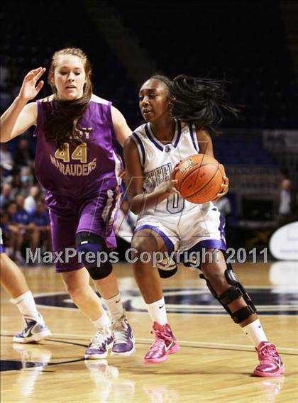 Thumbnail 1 in Steelton-Highspire vs. Bishop Guilfoyle (PIAA Class A Championship) photogallery.
