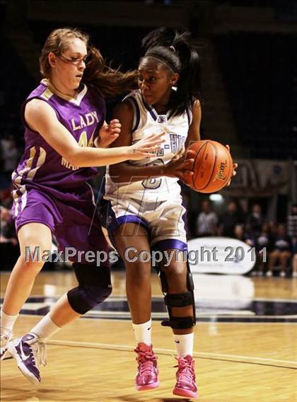 Thumbnail 3 in Steelton-Highspire vs. Bishop Guilfoyle (PIAA Class A Championship) photogallery.