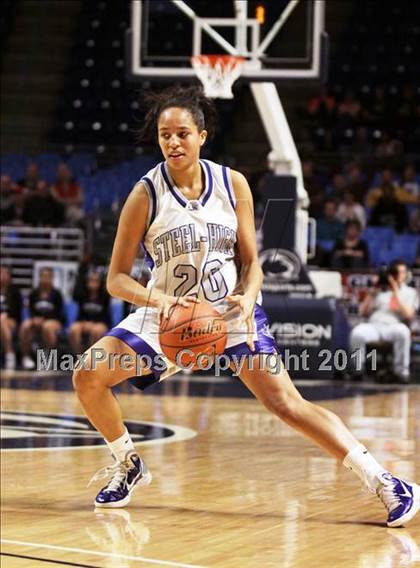 Thumbnail 2 in Steelton-Highspire vs. Bishop Guilfoyle (PIAA Class A Championship) photogallery.