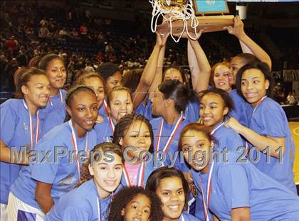 Thumbnail 1 in Steelton-Highspire vs. Bishop Guilfoyle (PIAA Class A Championship) photogallery.