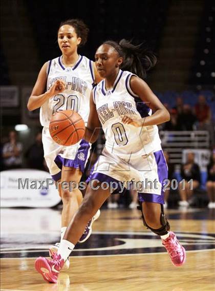 Thumbnail 3 in Steelton-Highspire vs. Bishop Guilfoyle (PIAA Class A Championship) photogallery.