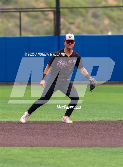 Thumbnail 2 in Palisade vs. Windsor (CHSAA 4A Round 1) photogallery.