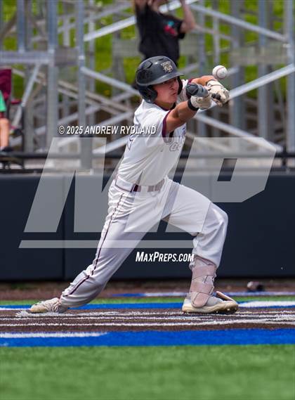 Thumbnail 1 in Palisade vs. Windsor (CHSAA 4A Round 1) photogallery.