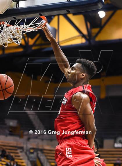 Thumbnail 3 in Salesian College Preparatory vs. Sacred Heart Cathedral Preparatory (MaxPreps MLK Classic) photogallery.