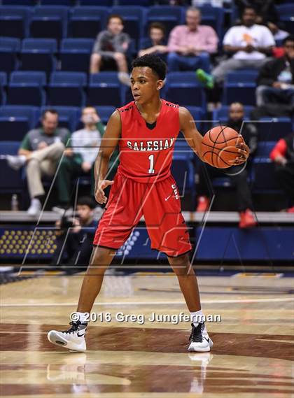 Thumbnail 2 in Salesian College Preparatory vs. Sacred Heart Cathedral Preparatory (MaxPreps MLK Classic) photogallery.