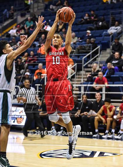 Thumbnail 1 in Salesian College Preparatory vs. Sacred Heart Cathedral Preparatory (MaxPreps MLK Classic) photogallery.