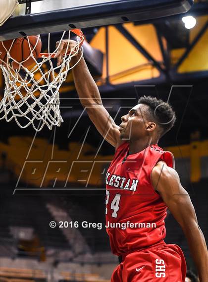 Thumbnail 2 in Salesian College Preparatory vs. Sacred Heart Cathedral Preparatory (MaxPreps MLK Classic) photogallery.