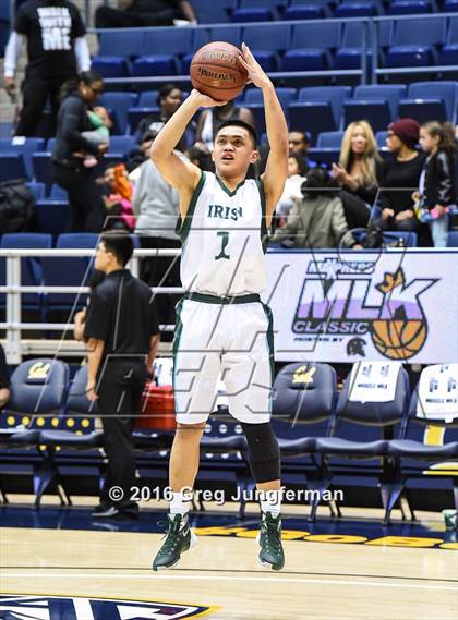 Thumbnail 1 in Salesian College Preparatory vs. Sacred Heart Cathedral Preparatory (MaxPreps MLK Classic) photogallery.