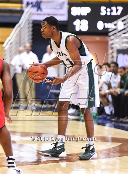 Thumbnail 3 in Salesian College Preparatory vs. Sacred Heart Cathedral Preparatory (MaxPreps MLK Classic) photogallery.