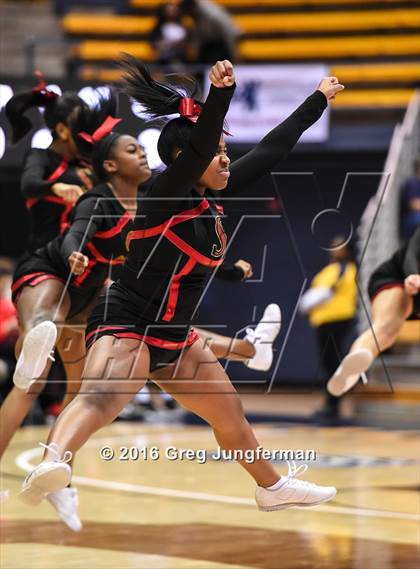 Thumbnail 1 in Salesian College Preparatory vs. Sacred Heart Cathedral Preparatory (MaxPreps MLK Classic) photogallery.
